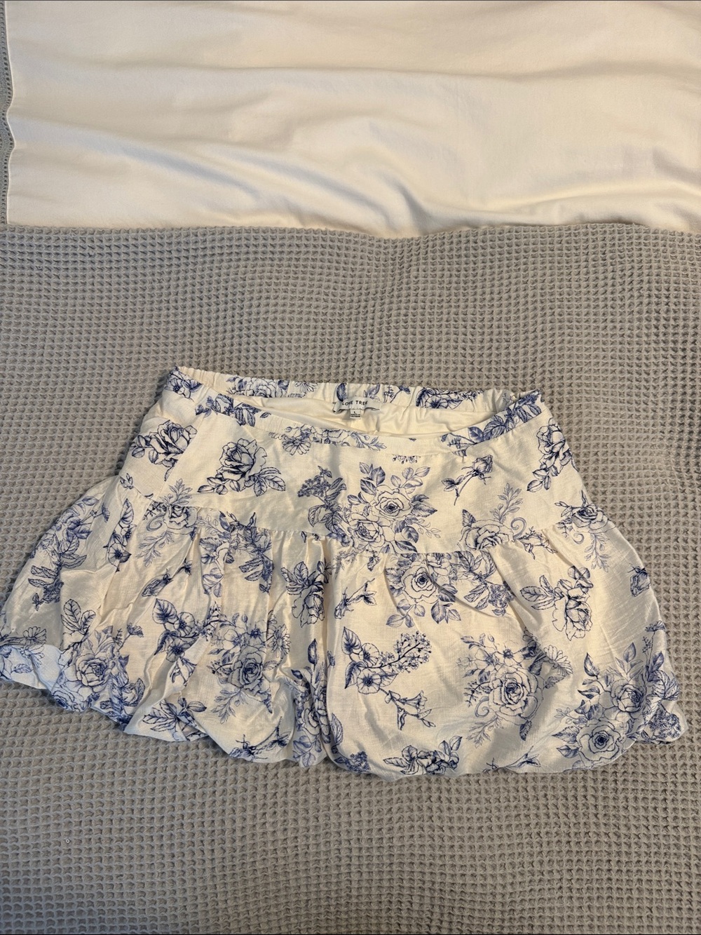 Love Tree White Bubble Skirt with Blue Floral Print